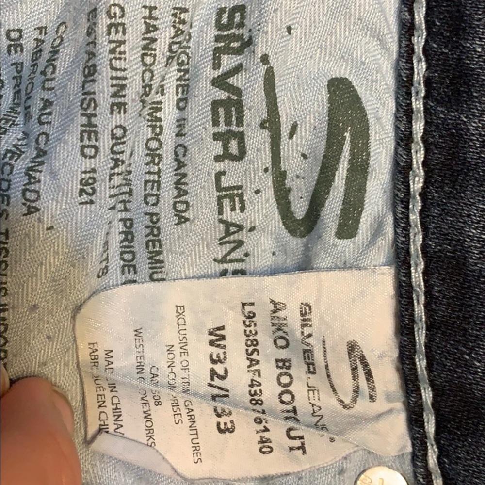 Silver Jeans - Picture 3 of 7
